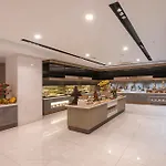 Hotel Royal Atlantis Icon Side