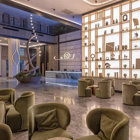 Royal Atlantis Icon Hotell